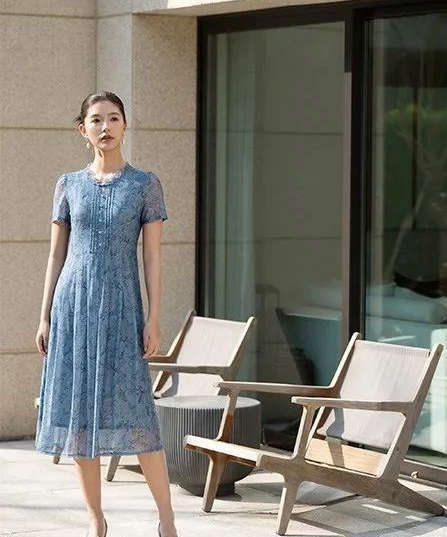 新盛 展现东方美学的高端女装设计师品牌